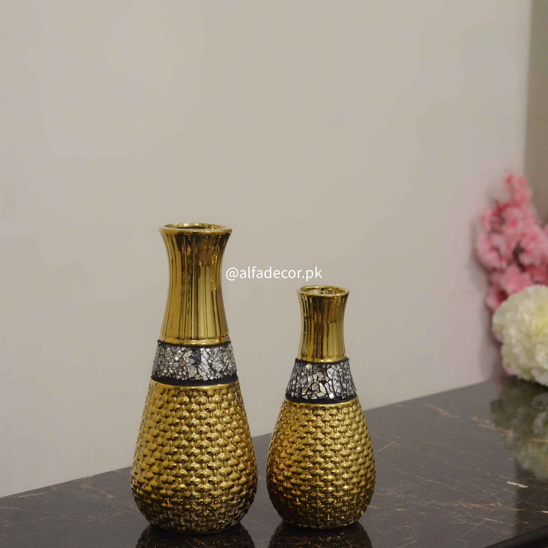 Golden Exquisite Mirage Urn Set