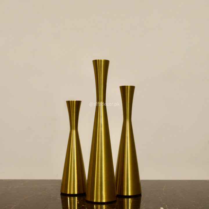 Sleek & Stylish Golden Radiance Candlesticks set