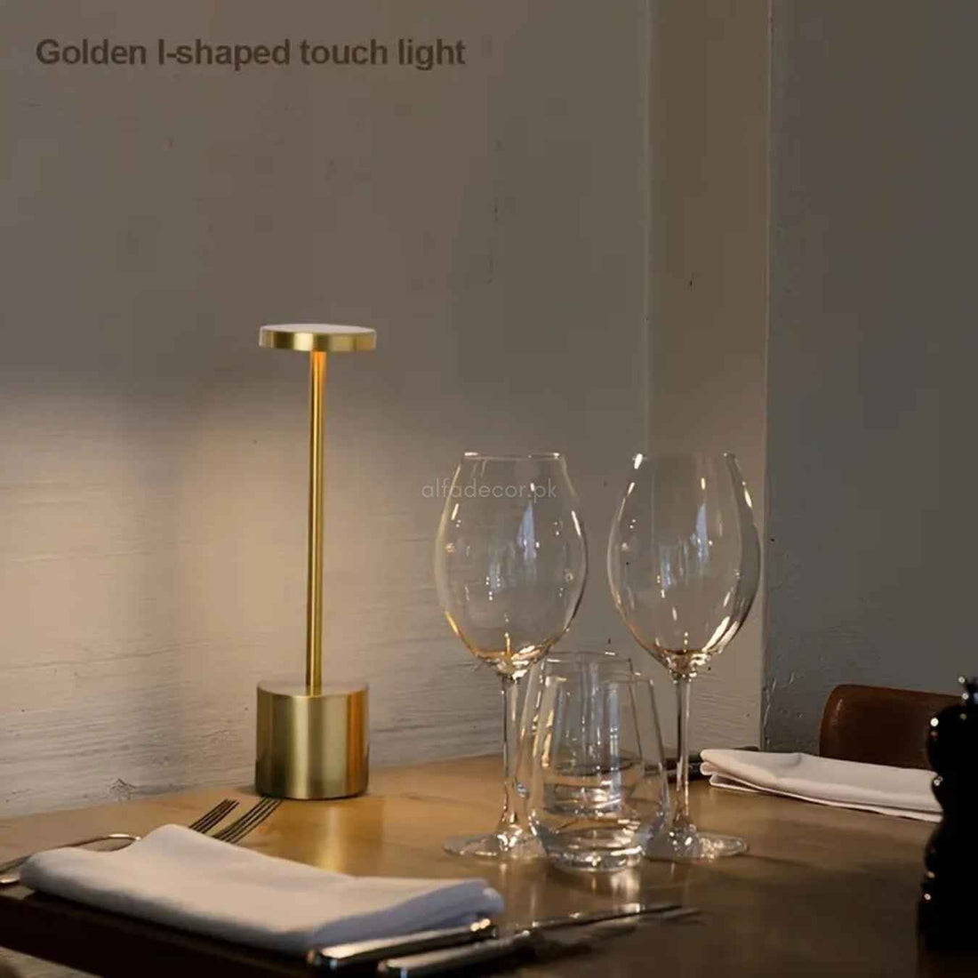 Tall Stick Lamp with Wide Head – Adjustable Glow